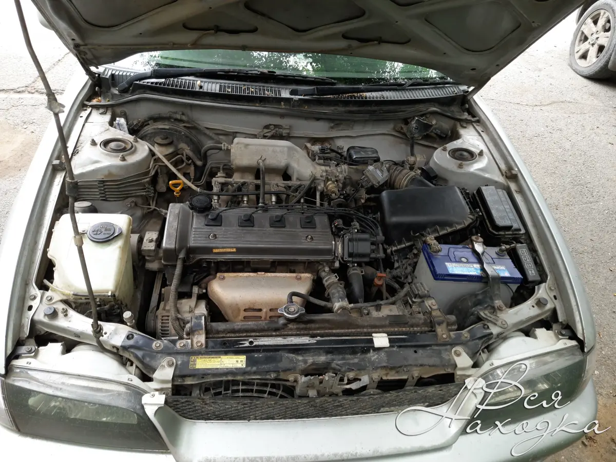 8. тойота королла 110 кузов ае подкапотное пространство. тойота корона 1999 серебро. тойота королла 1999 год двигатель. 3.