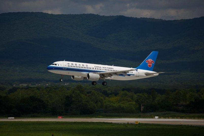 Открыт еще один авиарейс из Китая во Владивосток
